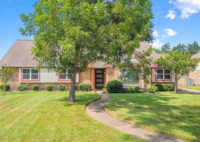 2503 Moss Hill Drive, Houston, TX 77080