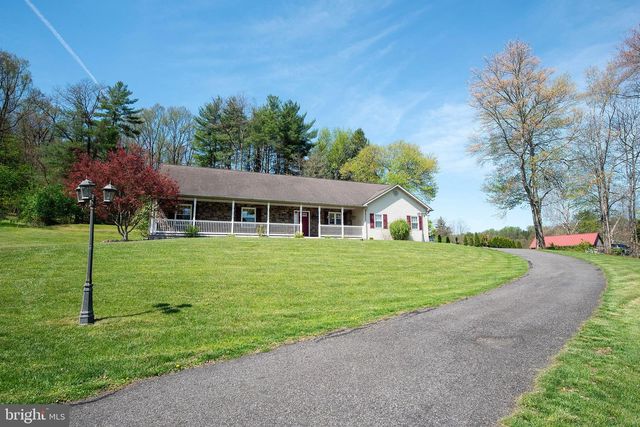 2654 HAY CREEK RD., Birdsboro, PA 19508