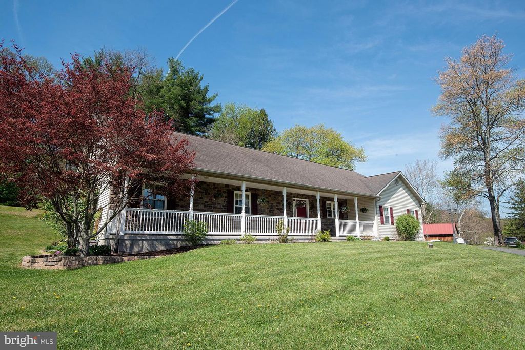 2654 HAY CREEK RD., Birdsboro, PA 19508