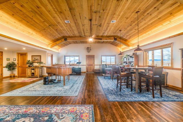 68 CURLY HORSE RANCH Road, Sonoita, AZ 85637