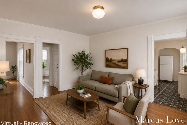 233 Hollister Avenue Se, City Of Grand Rapids, MI 49506