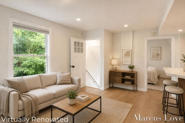 233 Hollister Avenue Se, City Of Grand Rapids, MI 49506