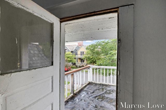 233 Hollister Avenue Se, City Of Grand Rapids, MI 49506