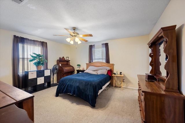 230 FCR 141, Streetman, TX 75859