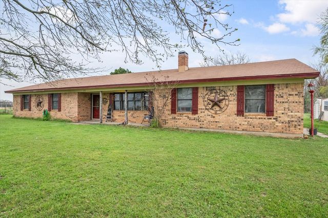 230 FCR 141, Streetman, TX 75859