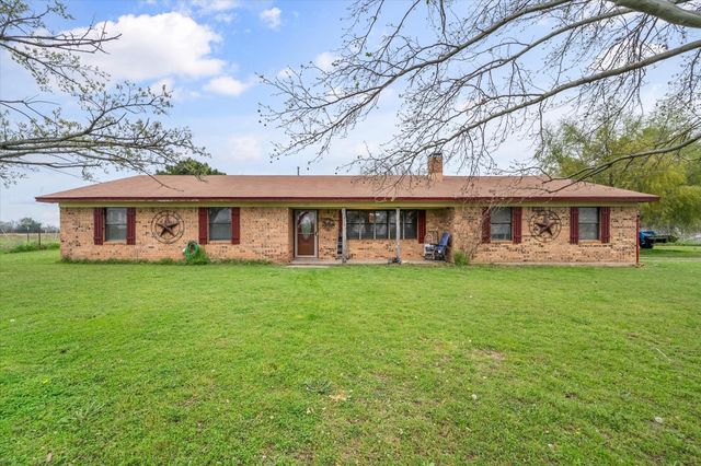 230 FCR 141, Streetman, TX 75859