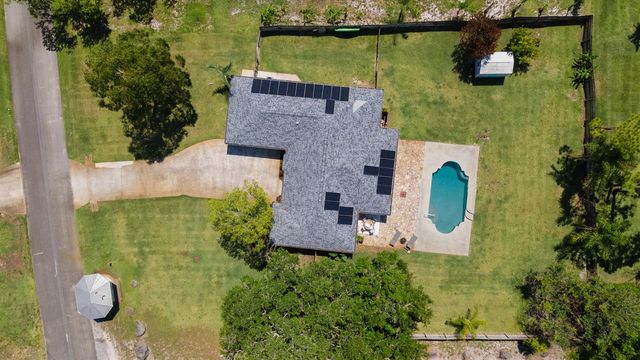 698 Fischer Drive, Sebastian, FL 32958
