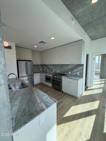 777 N CENTRAL Avenue PH2, Phoenix, AZ 85004