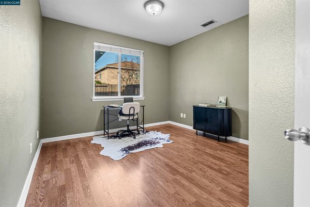 50 Cognac Cir, Sacramento, CA 95835