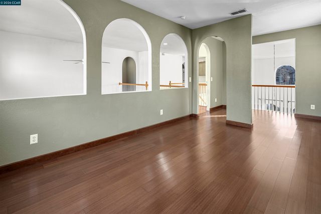 50 Cognac Cir, Sacramento, CA 95835