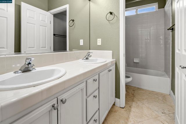 50 Cognac Cir, Sacramento, CA 95835