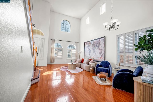 50 Cognac Cir, Sacramento, CA 95835