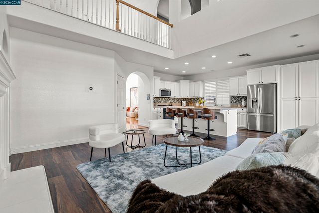 50 Cognac Cir, Sacramento, CA 95835
