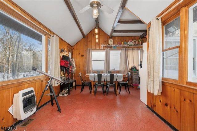 407 Diggles Pl, Vernon Twp., NJ 07422