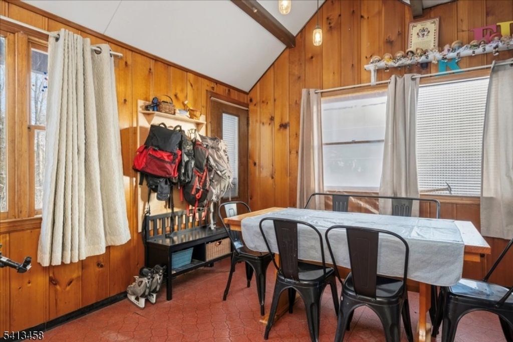 407 Diggles Pl, Vernon Twp., NJ 07422 — photo 5