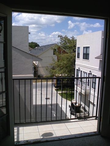 4413 Koehler Unit D Street D, Houston, TX 77007