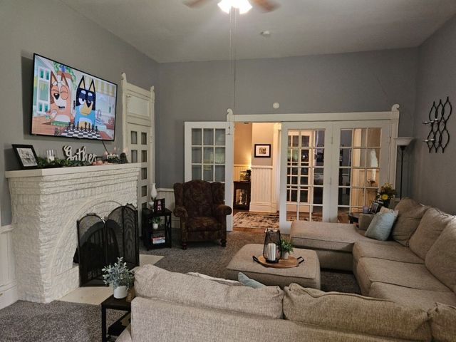 804 N Carr Avenue, Wynnewood, OK 73098