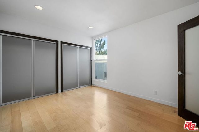 8550 Holloway Drive 405, West Hollywood, CA 90069