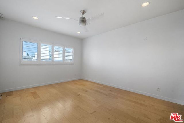 8550 Holloway Drive 405, West Hollywood, CA 90069