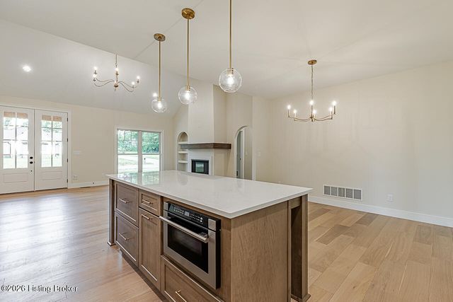 248 Whistling Oaks Dr, Elizabethtown, KY 42701