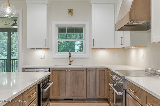 248 Whistling Oaks Dr, Elizabethtown, KY 42701