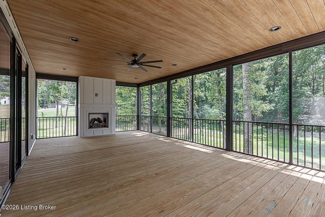 248 Whistling Oaks Dr, Elizabethtown, KY 42701