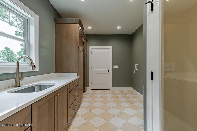 248 Whistling Oaks Dr, Elizabethtown, KY 42701