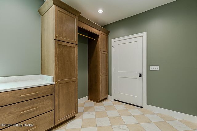248 Whistling Oaks Dr, Elizabethtown, KY 42701