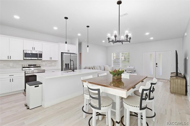 2522 W CASTLE Road, Citrus Springs, FL 34434