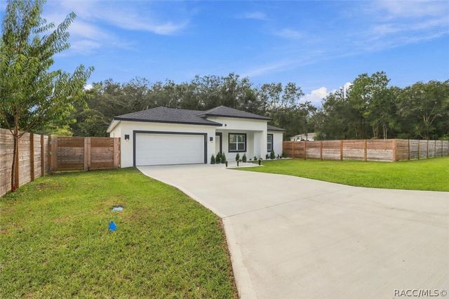 2522 W CASTLE Road, Citrus Springs, FL 34434