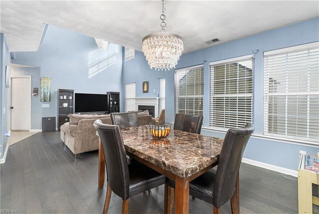 5473 Kiawah CT, Virginia Beach, VA 23462