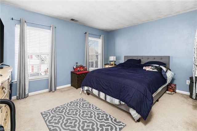 5473 Kiawah CT, Virginia Beach, VA 23462