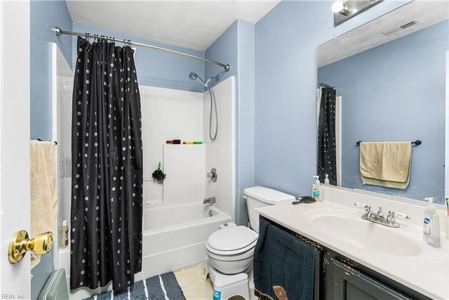 5473 Kiawah CT, Virginia Beach, VA 23462