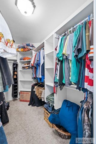 4631 Mountain Bend Drive, Ammon, ID 83406