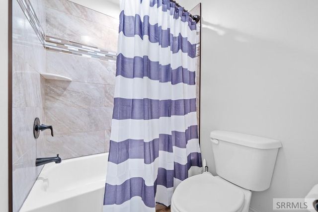 4631 Mountain Bend Drive, Ammon, ID 83406