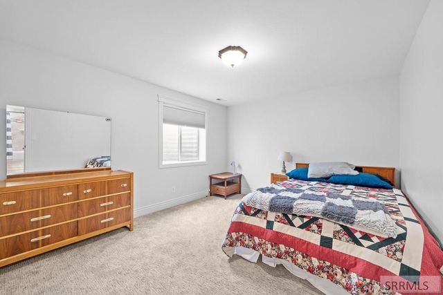 4631 Mountain Bend Drive, Ammon, ID 83406