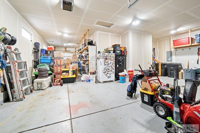 4631 Mountain Bend Drive, Ammon, ID 83406