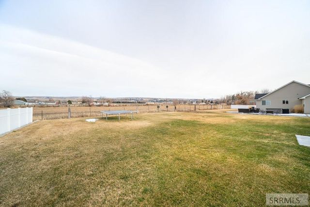 4631 Mountain Bend Drive, Ammon, ID 83406