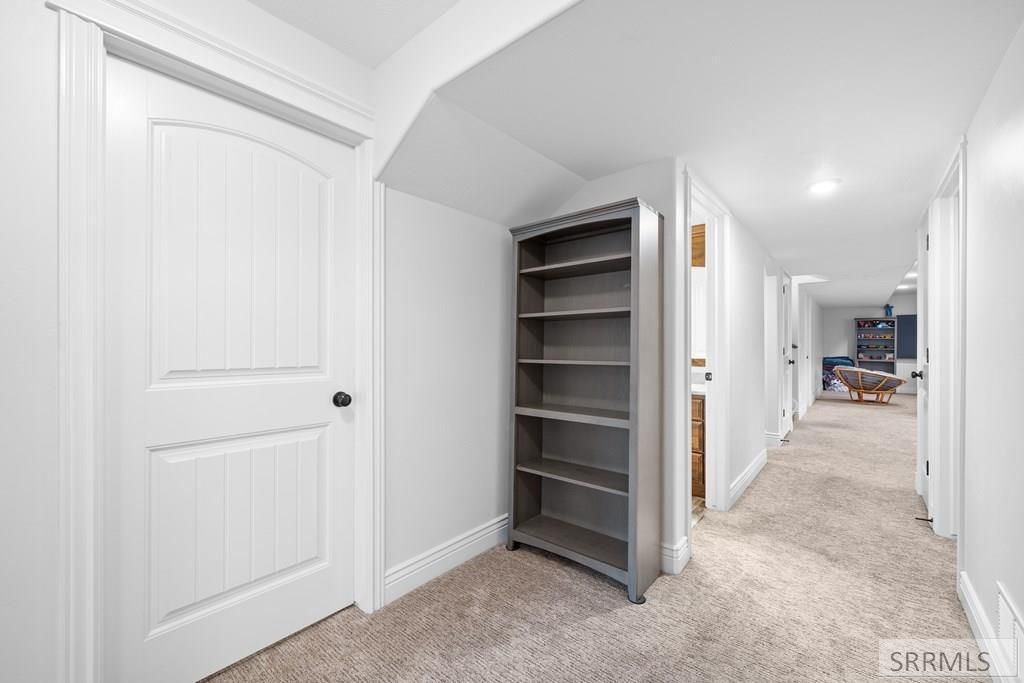 Image 35 of property listing at 4631 Mountain Bend Drive, Ammon, ID 83406