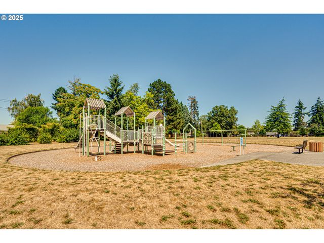 7565 CAROLINA Ln, Vancouver, WA 98664