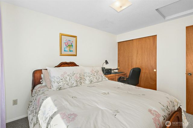 3128 Summit Boulevard, Oak Harbor, WA 98277