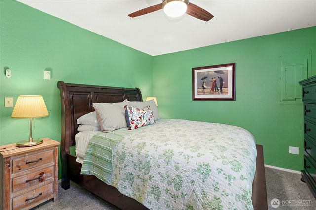 3128 Summit Boulevard, Oak Harbor, WA 98277