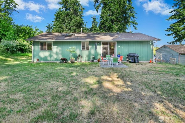 3128 Summit Boulevard, Oak Harbor, WA 98277