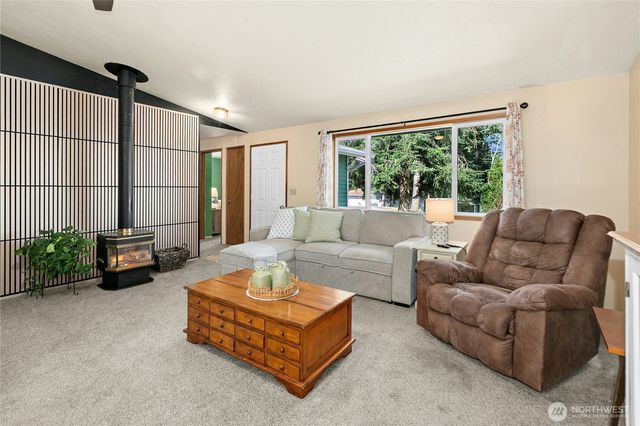 3128 Summit Boulevard, Oak Harbor, WA 98277