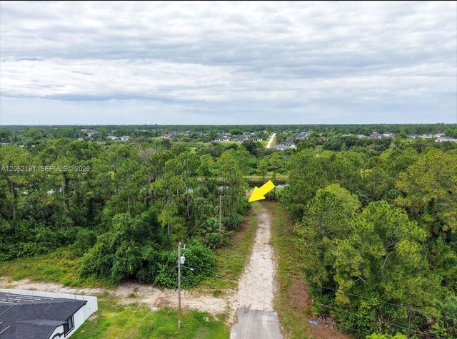2814 Ida Avenue N, Lehigh Acres, FL 33971