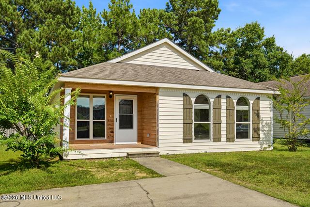 194 Hawthorne Drive, Hattiesburg, MS 39402