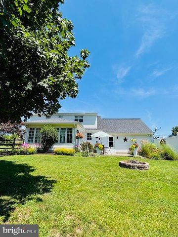 2734 N OLD BETHLEHEM PIKE, Quakertown, PA 18951