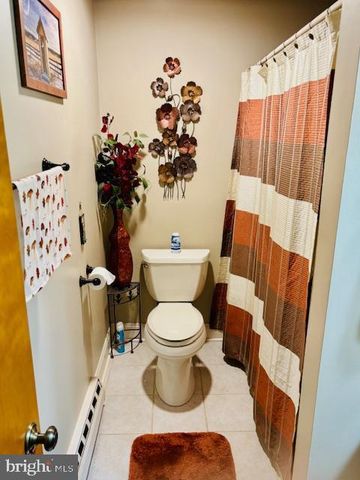 2734 N OLD BETHLEHEM PIKE, Quakertown, PA 18951