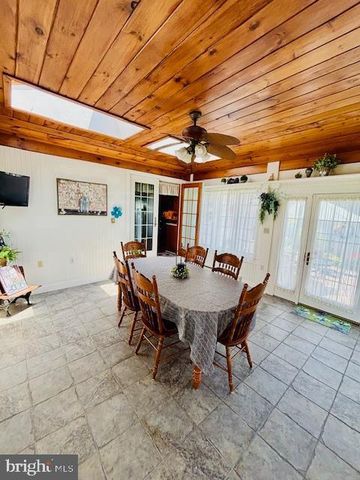 2734 N OLD BETHLEHEM PIKE, Quakertown, PA 18951