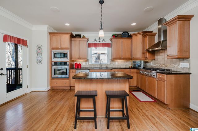 512 BARON CIRCLE, Chelsea, AL 35043